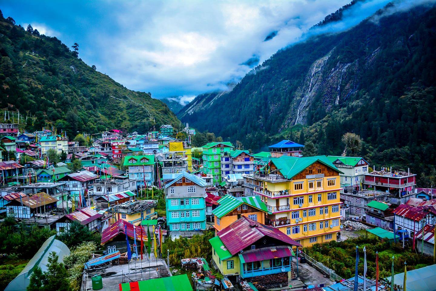 Darjeeling--Gangtok-Lachen-Lachung-7-Nights-8-Days